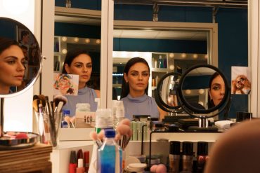 Mila Kunis as Ani in 'Luckiest Girl Alive'. Cr. Sabrina Lantos/Netflix © 2022.